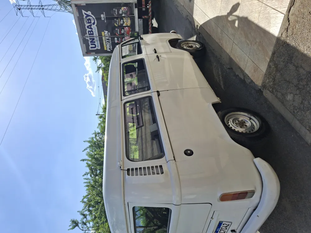 VolksWagen Kombi