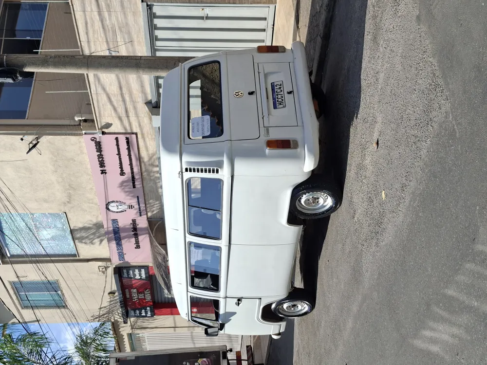 VolksWagen Kombi