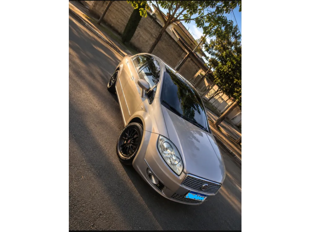 Fiat LINEA