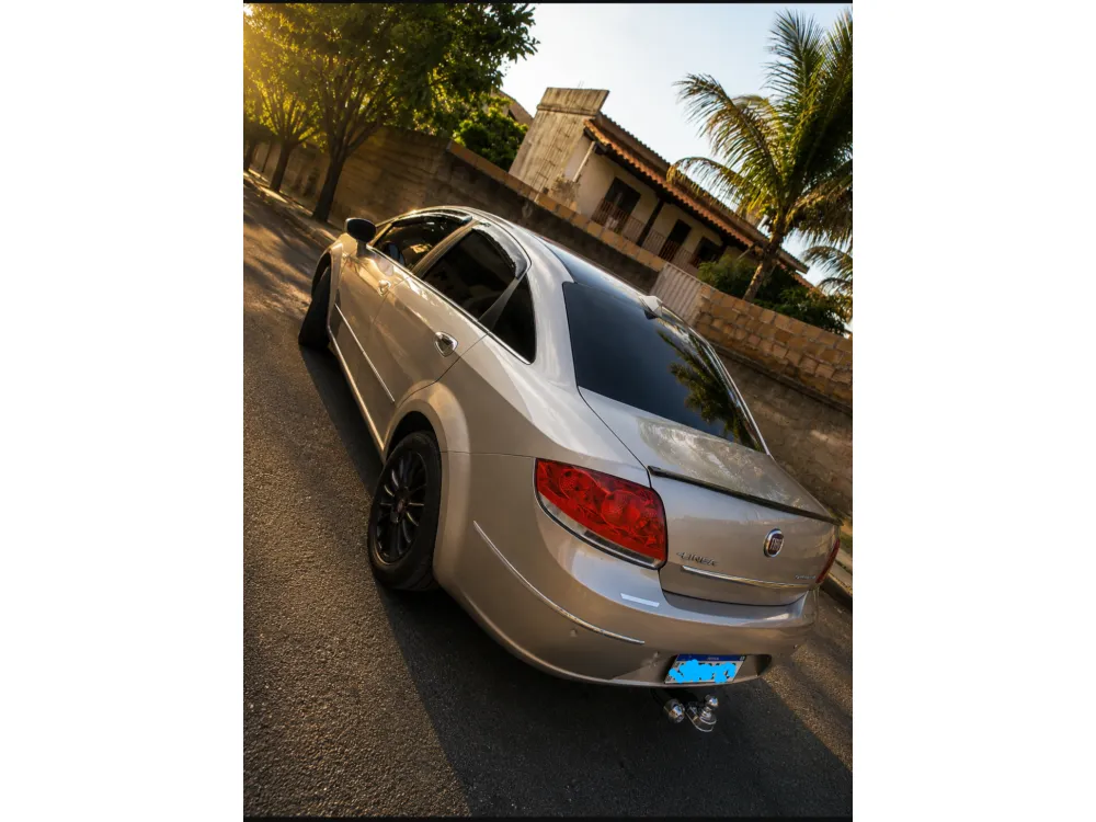 Fiat LINEA