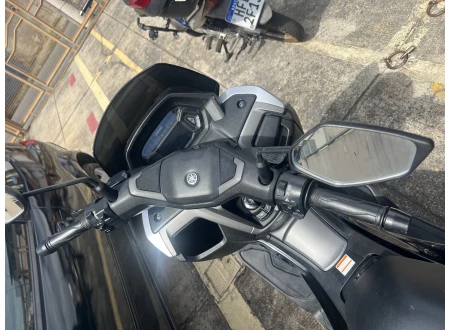 YAMAHA NMAX