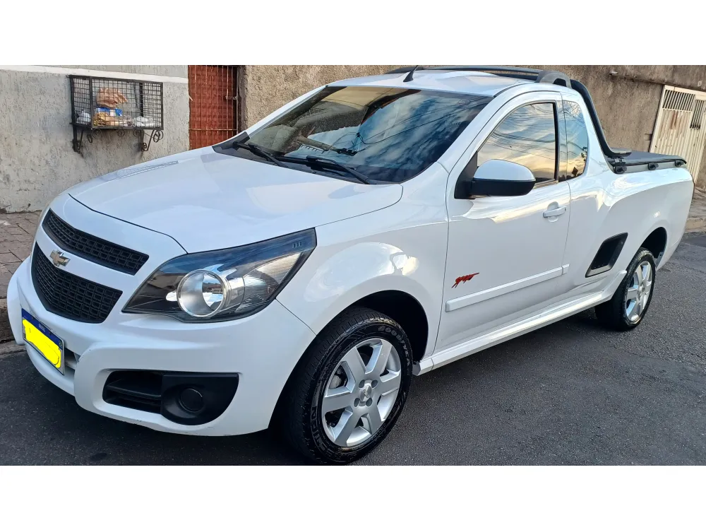 Chevrolet MONTANA