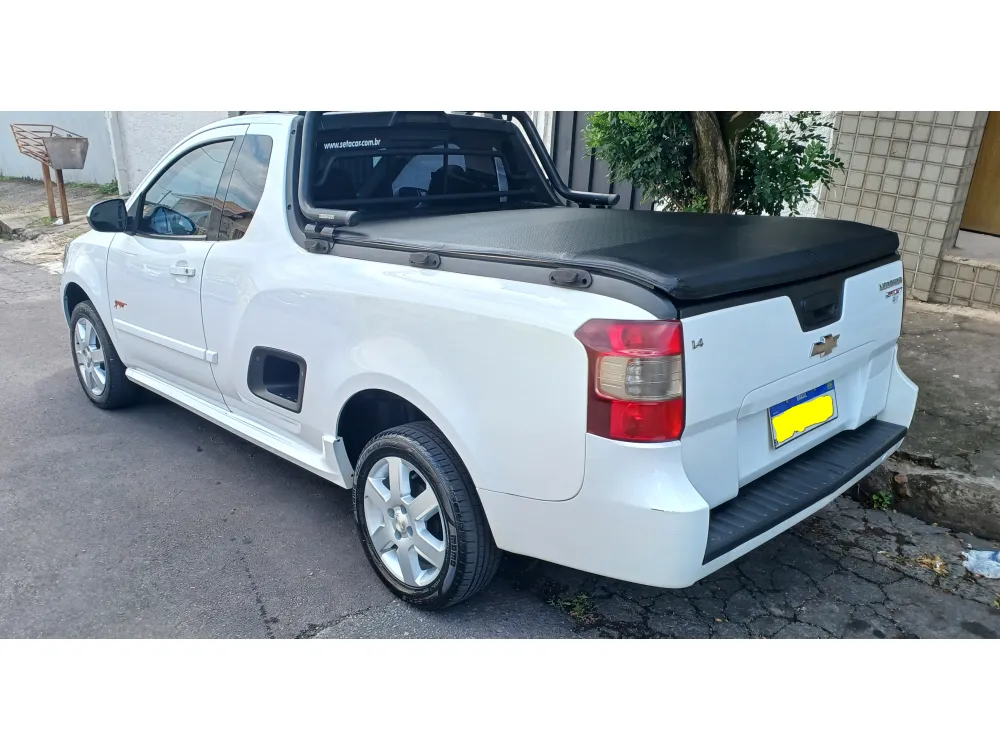 Chevrolet MONTANA