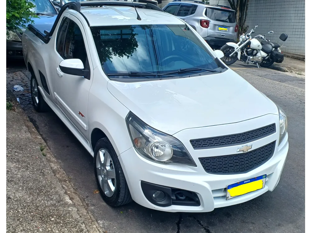 Chevrolet MONTANA