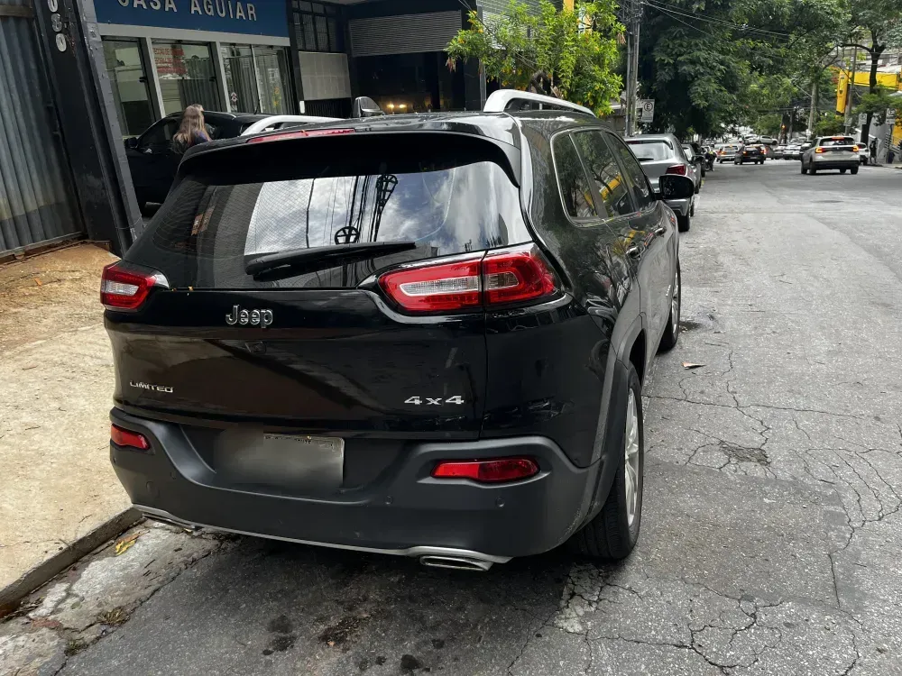 Jeep Cherokee
